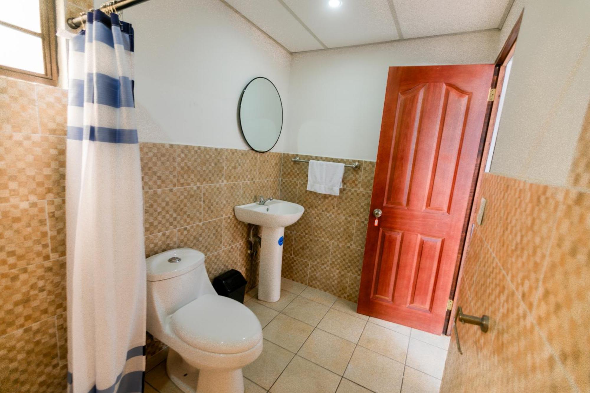 Hotel Friendly House Santa Tecla Exterior foto